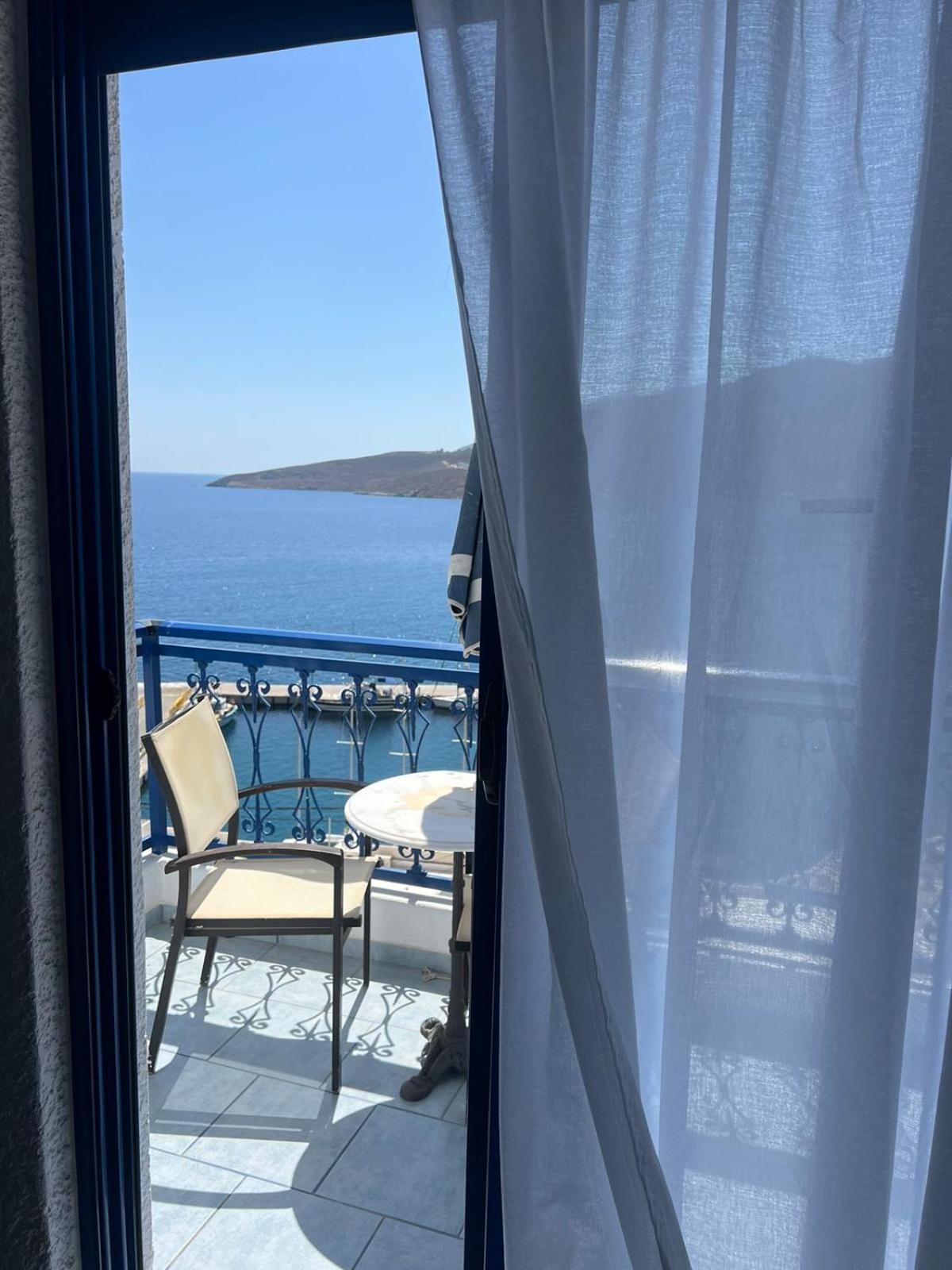 Marinas Studios Livadia  Exterior photo