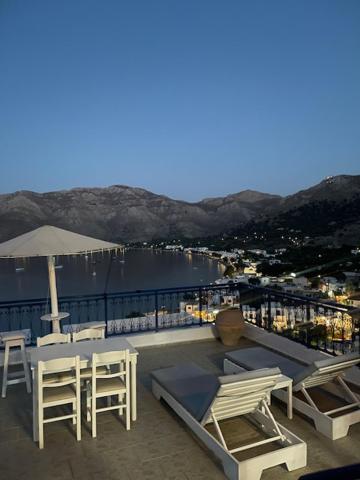 Marinas Studios Livadia  Exterior photo