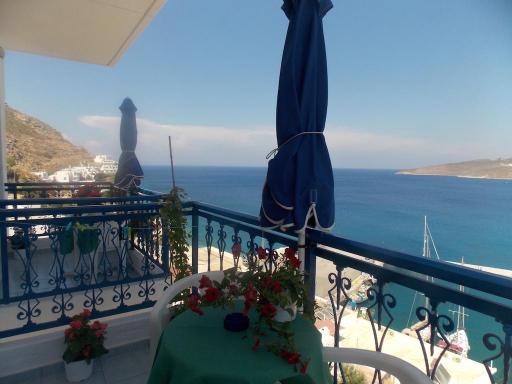 Marinas Studios Livadia  Exterior photo